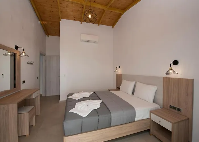 Amousso Bay Marandokhórion