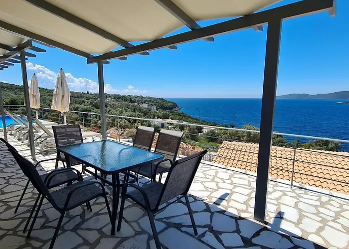 Amousso Bay Willa Marandokhórion